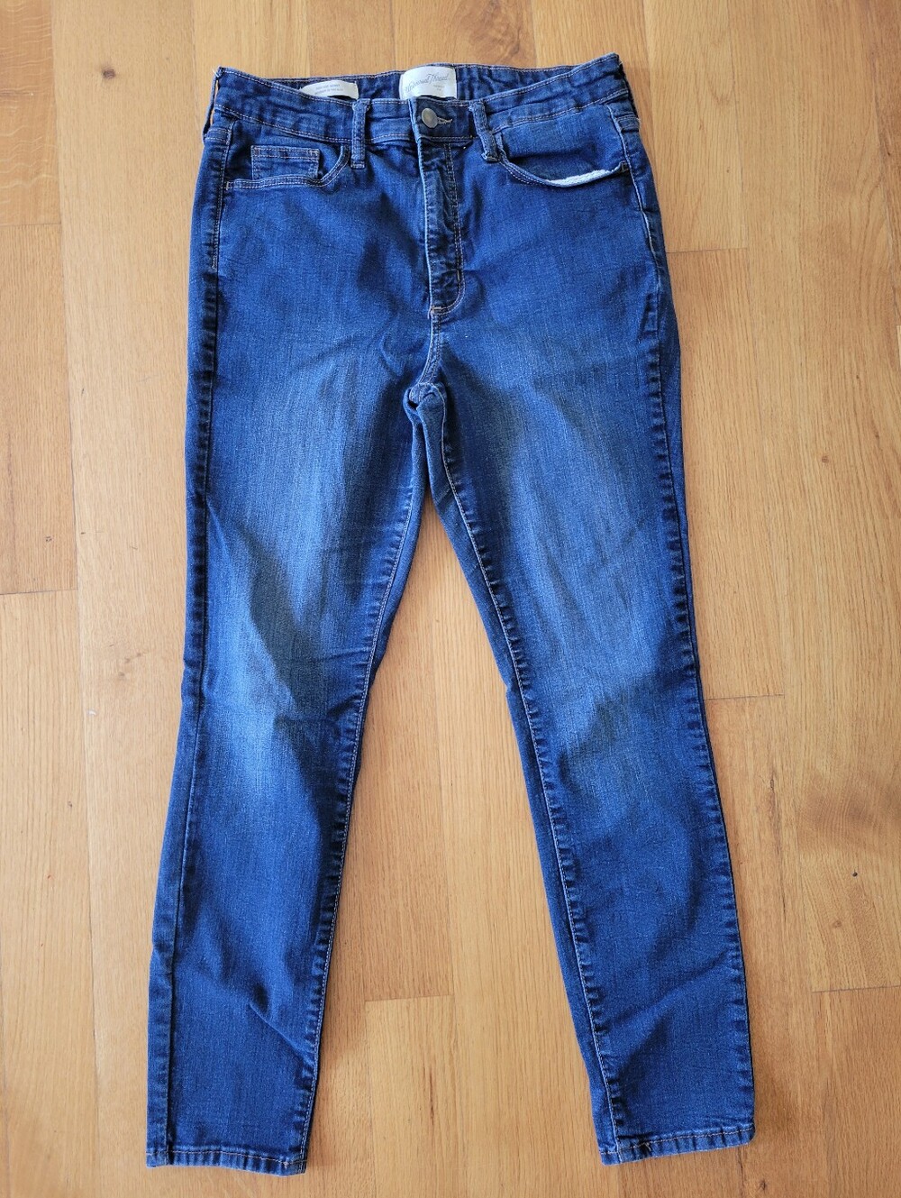 Women's size 10 High Rise Skinny Jeans